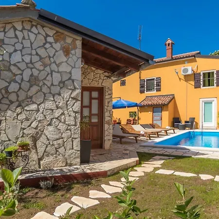 Apartament Zikovic *