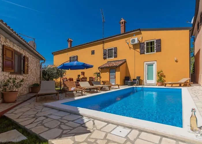 Zikovic * Пореч